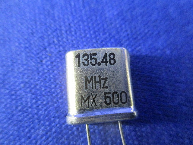 水晶振動子(クリスタル) 5個入 HC-18/T 135.48MHz