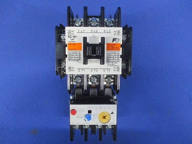 電磁開閉器 200V 5.5ｋW 18-26A 2a2b SW-N1