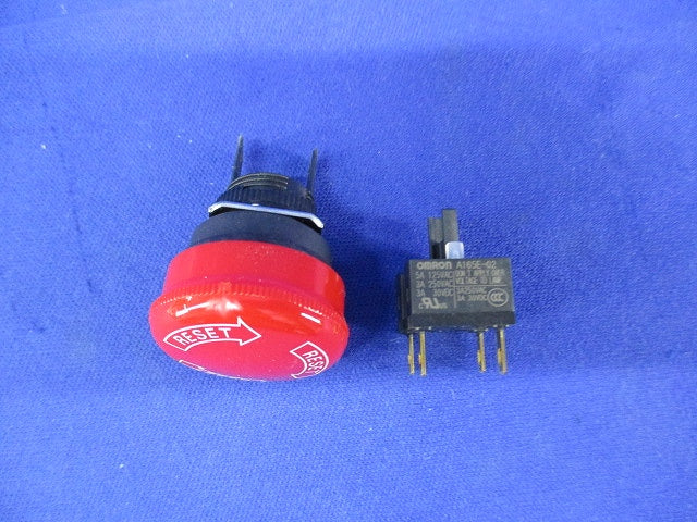 非常停止用押ボタンスイッチφ16 A165E-S-02
