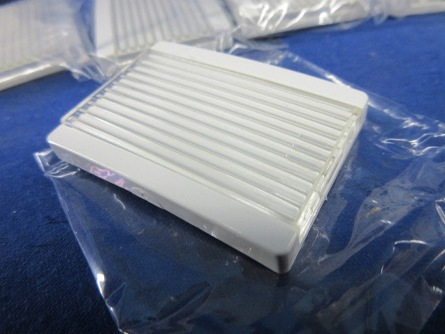 3路用スイッチカバーS(19個入)(ニューホワイト) NWD1613S