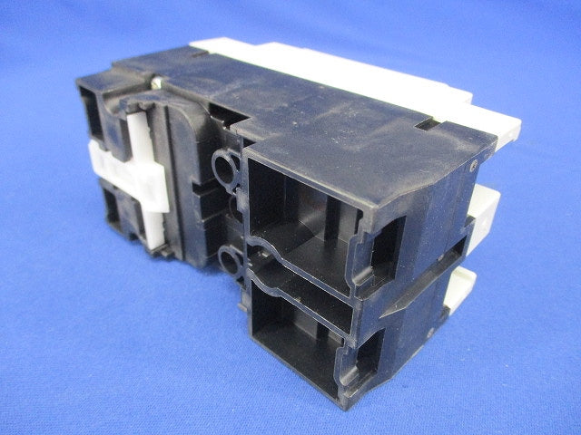 ノーヒューズブレーカ 2P30A NF50-KC2P30A