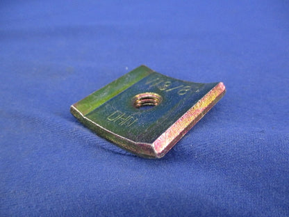 ワールドダクター ダクター中ナット(20個入) DHN-W3