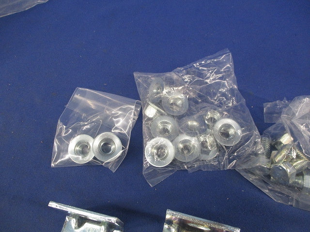 ダクターチャンネル斜め吊り金具(4個入) DHF-W3