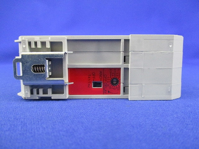 セーフティ・リレーユニット G9SX-AD322-T15-RC