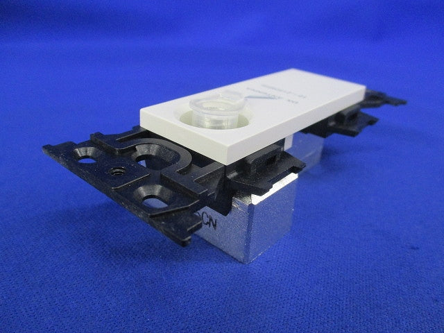 フィルタ内蔵スイッチ付壁面テレビ端子 HPM-7B