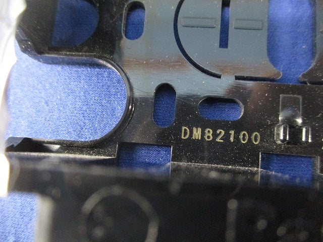 住宅用スイッチボックス 浅型1コ用(60個入) DM82100