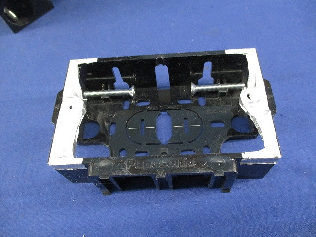 住宅用スイッチボックス 浅型1コ用(60個入) DM82100