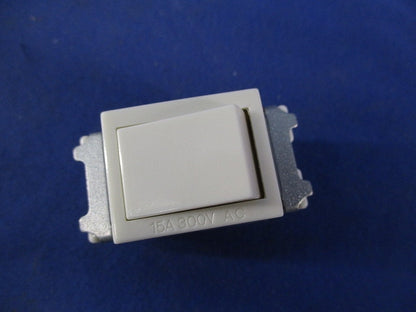 フルカラー埋込スイッチC(3路)(7個入) WN5002