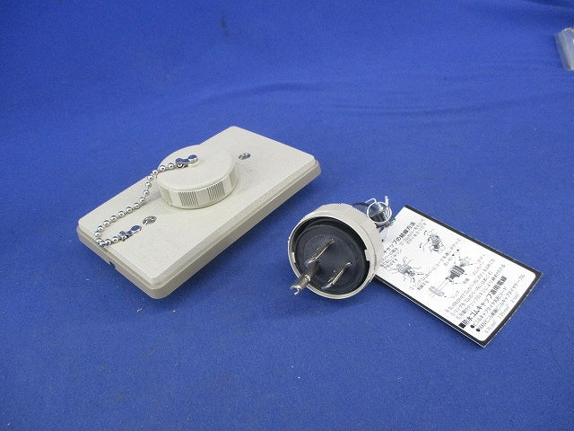 ロック式接地防水埋込コンセント(キャップ付) WF4100F