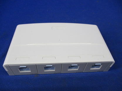 情報モジュラジャックCat5e(露出型 4コ口) NR3164