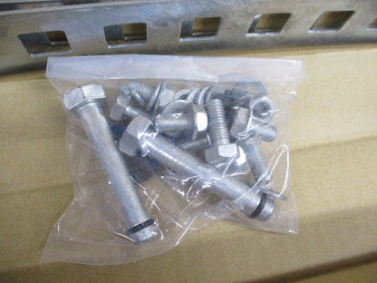 ポール用金具(亜鉛) PM-540