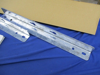 ポール用金具(亜鉛) PM-540