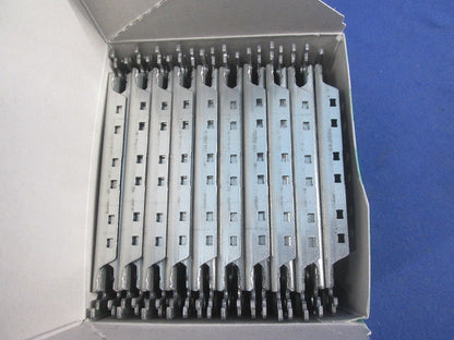 埋込スイッチ取付枠(19個入) WT3700