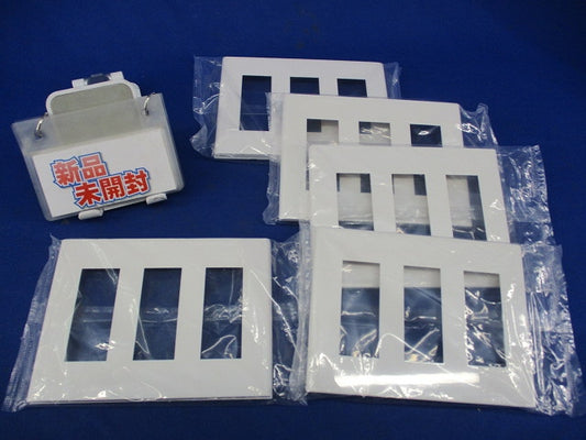 コンセントプレート3連用9コ用(5枚入) WTF8009