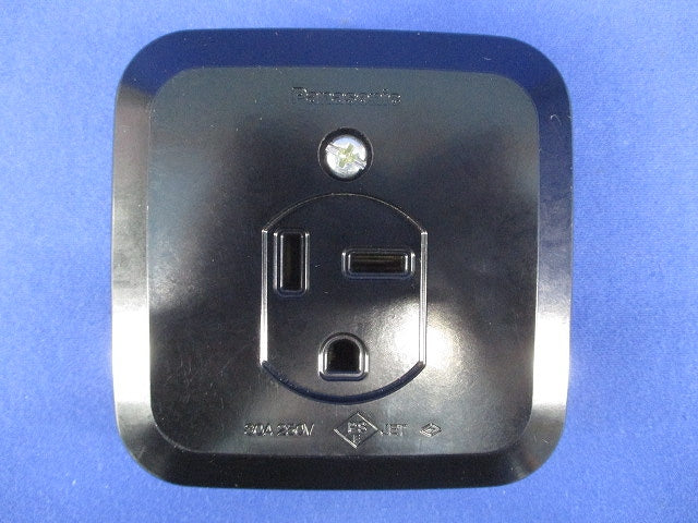 小型接地2P30A角型コンセント 250V ブラック WK3730B