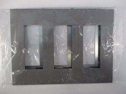 3連用プレート(ソリッドグレー) NKP-3UF-3