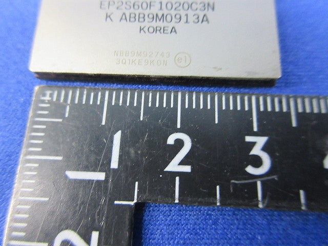 I.C EP2S60F1020C3N