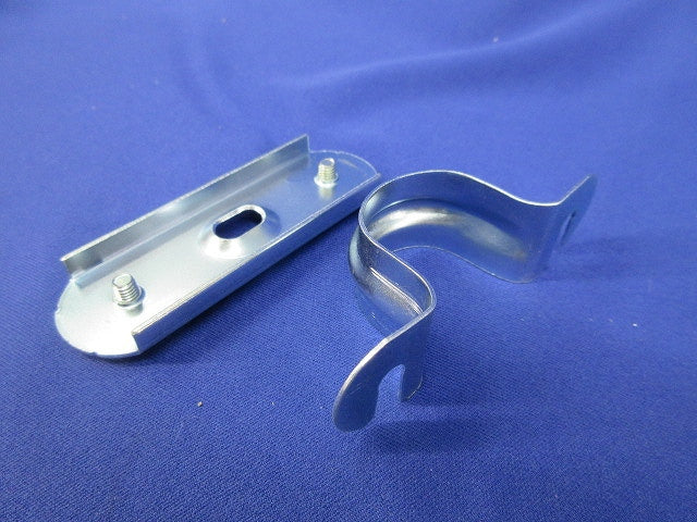 サドルベース(電気亜鉛めっき仕上)(15個入) SBS025