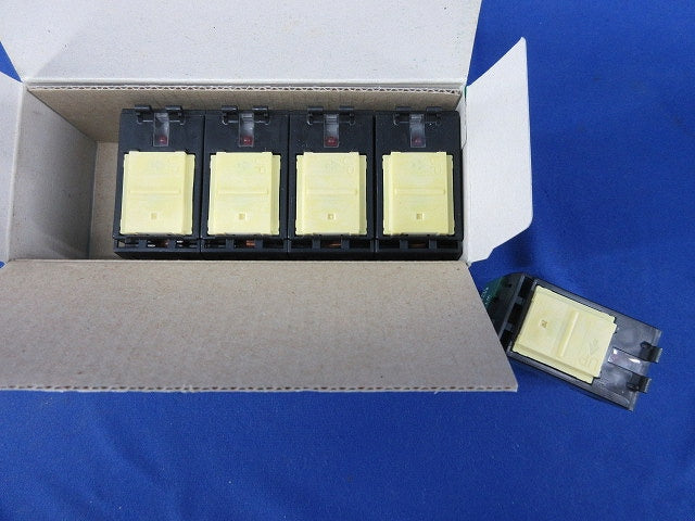 埋込パイロット･ホタルスイッチC(3路)(5個入)National WT5042