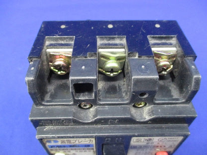漏電ブレーカー3P2E30A(単3中性線欠相保護付)(ジャンク品) ZLG63-38TL-30