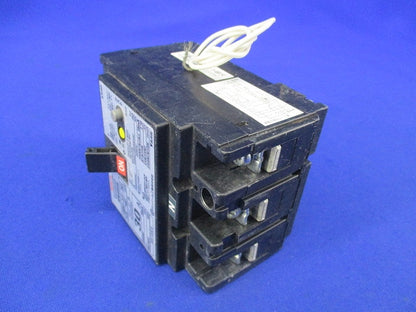 漏電遮断器 3P2E30A(単3中性線欠相保護付)(ジャンク品) GBU-53･1KC