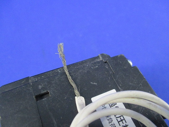 漏電遮断器 3P2E30A(単3中性線欠相保護付)(ジャンク品) GBU-53･1KC