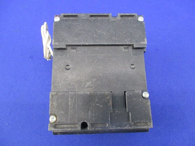 漏電遮断器 3P2E30A(単3中性線欠相保護付)(ジャンク品) GBU-53･1KC