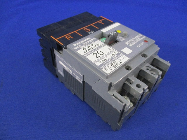 漏電遮断器3P3E20A BKW-50C BKW32031CK