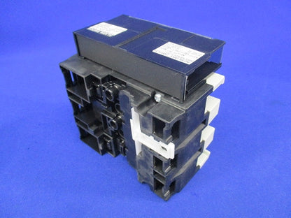 漏電遮断器 3P3E30A100mA 100-200VAC EB-50E3P30A