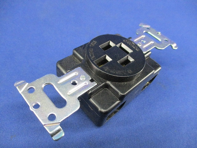 埋込コンセント3P15A250V(5個入) DC2543E