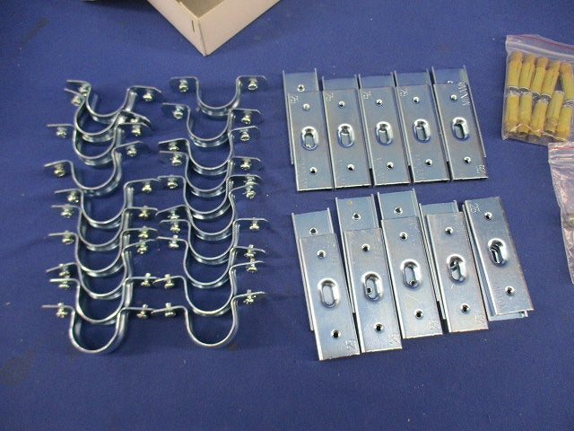 サドルベース(20組入)(AYプラグ5個不足) SBE-25