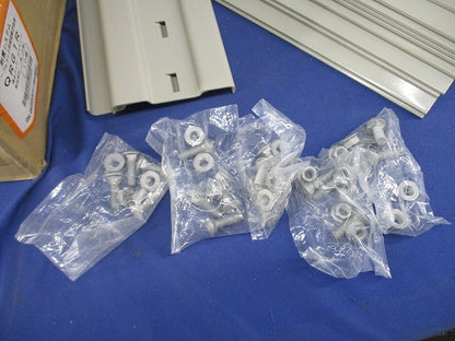 ケーブルラック用補強継ぎ金具(10個入)(ナット・ボルト不足) QRG1R