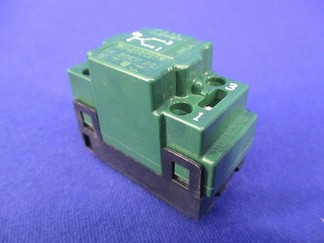 埋込パイロット･ホタルスイッチC(3路)(5個入)National WT5042