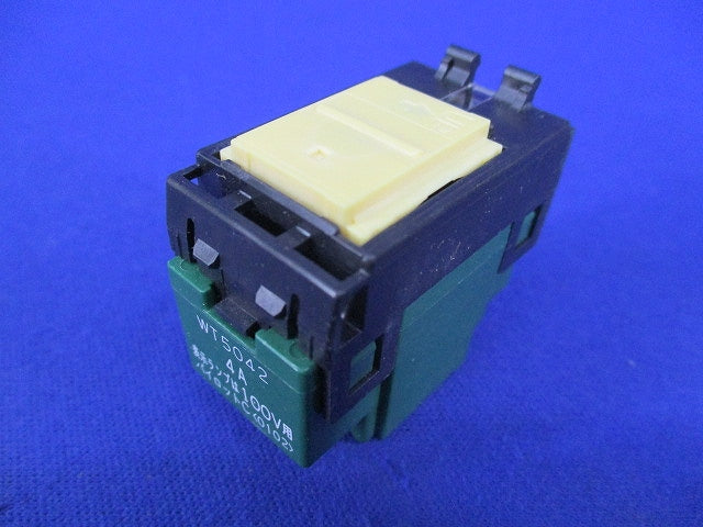 埋込パイロット･ホタルスイッチC(3路)(5個入)National WT5042