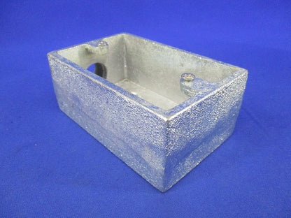 露出スイッイボックス(1方出)(4個入)(キズ・汚れ有) G22