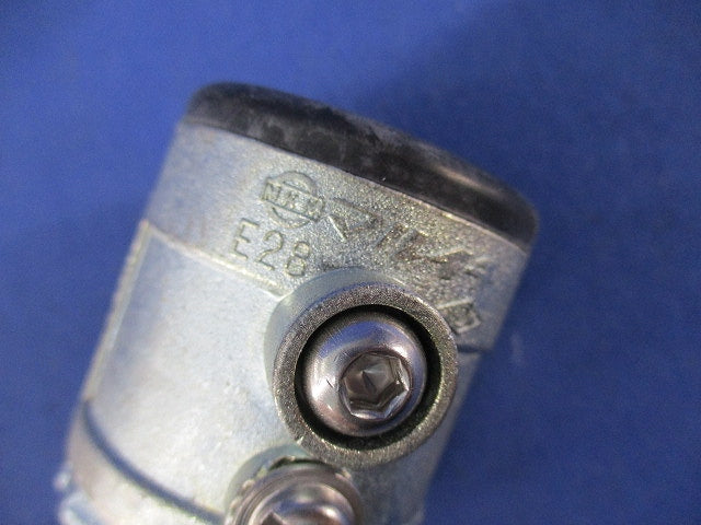ねじなし防水型コネクタ(3個入) E28