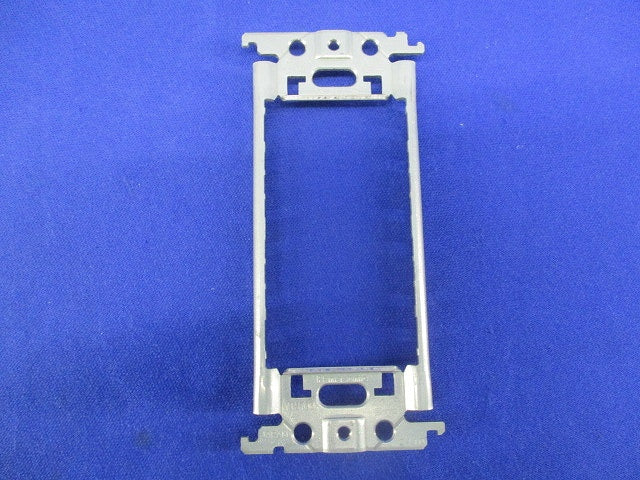 埋込スイッチ取付枠(24個入) WT3700