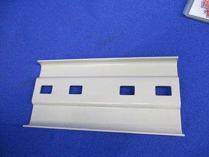 ケーブルラック 継ぎ金具(20個入) SRG1