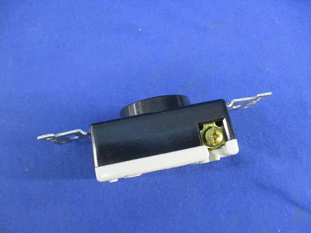 埋込コンセント(3個入) WF1320K