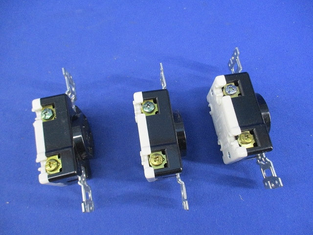 接地3P20A埋込コンセント(メーカー混在3個入) WF1420K