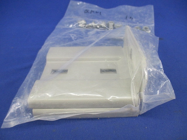 ケーブルラック 垂直支持金具 QRU1