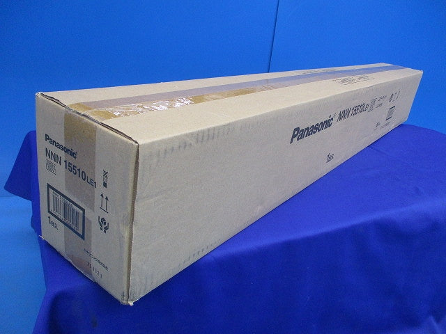 LEDミラーライト 5000K 昼白色 非調光 電源内蔵 NNN15510LE1