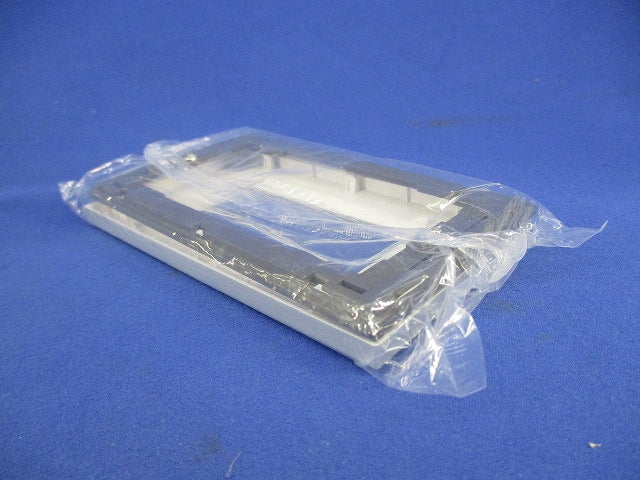 コンセントプレート3コ用(3枚入) WTX8003