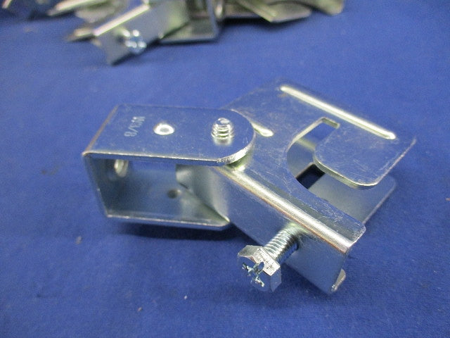 リップみぞ形鋼用吊りボルト支持金具(30個入) BC5T-W3