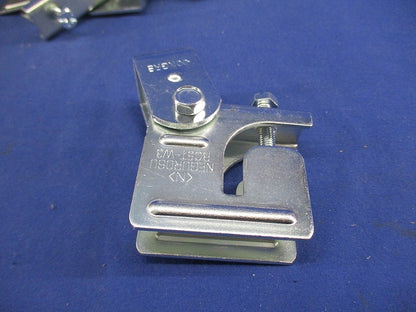 リップみぞ形鋼用吊りボルト支持金具(30個入) BC5T-W3