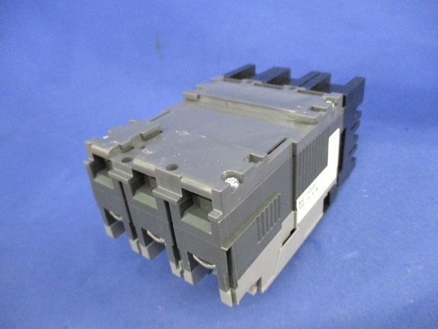 プラグインアダプタ付漏電ブレーカ 3P15A30mA BKWA31531CP