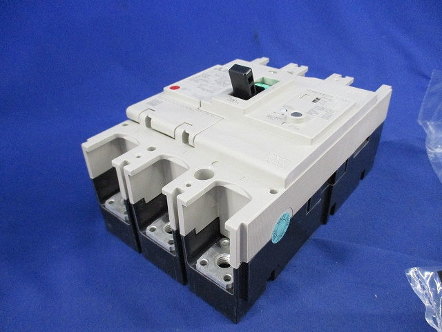 漏電遮断器3P3E200A NV250-CV