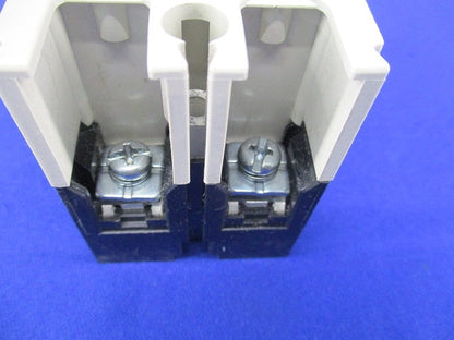ノーヒューズ遮断器3P5A(NF-Sシリーズ・汎用品)箱違い NF32-SV