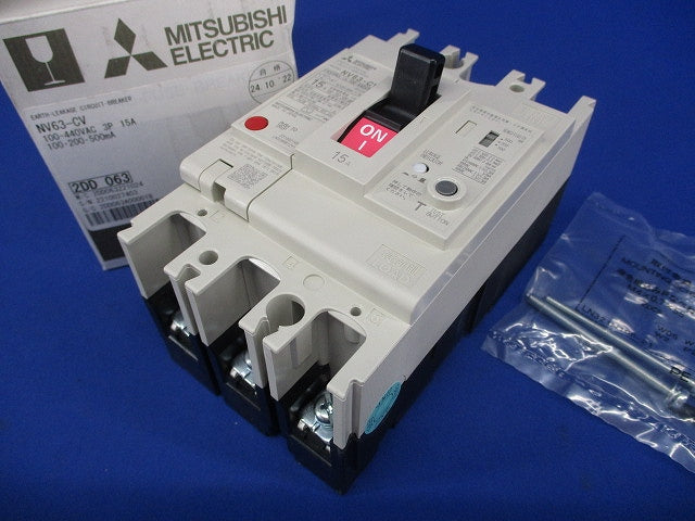 漏電遮断器 3P15A 100・200・500ｍA 100/440VAC NV63-CV3P3E15A