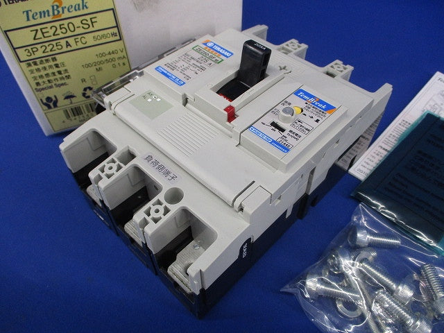 漏電遮断器 3P225A 100/440V 100/200/500ｍA ZE250-SF3P225A